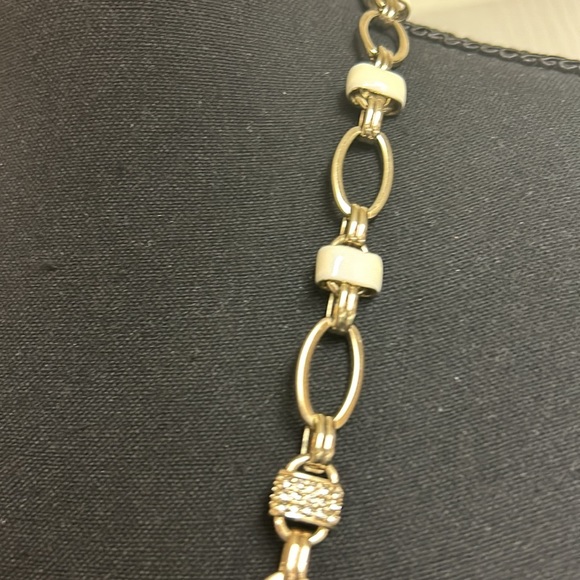 ColdWater Creek, Cream and Gold Necklace, 40”, Excellent Condition - Picture 6 of 7